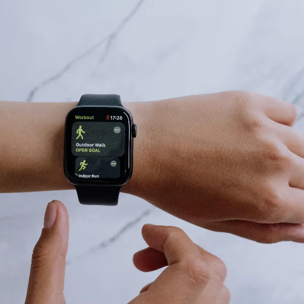 why is my apple watch not counting my steps correctly